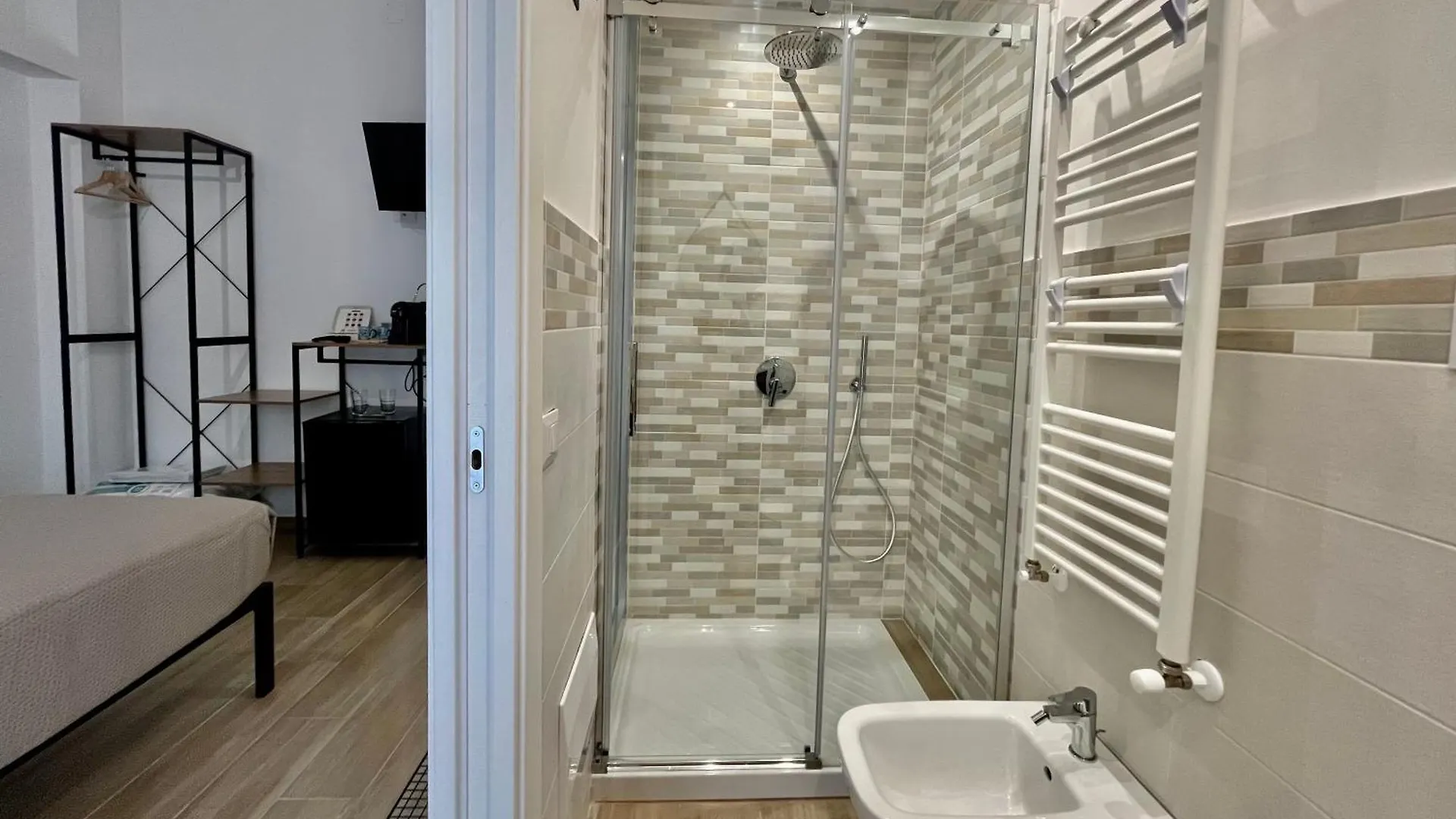 Porta D Ossuna Comfort Apartments Palermo Guest house