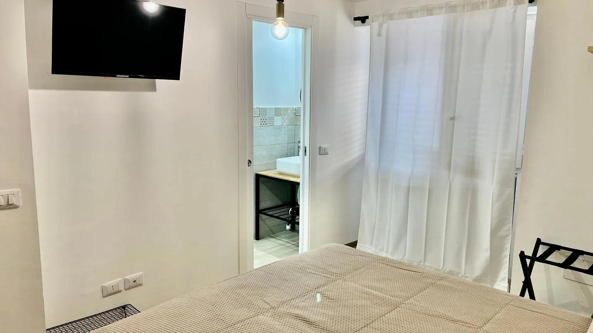 Porta D Ossuna Comfort Apartments Palermo Guest house
