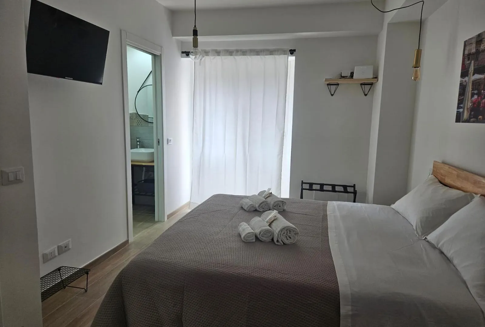 Porta D Ossuna Comfort Apartments Palermo Guest house