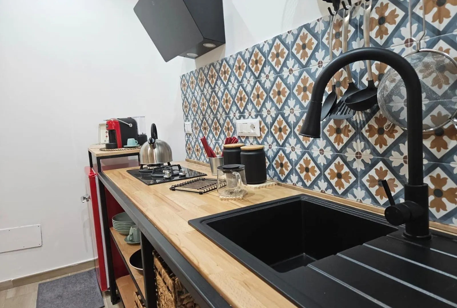 Porta D Ossuna Comfort Apartments Palermo Guest house